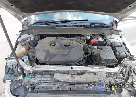 2017 Ford Fusion Se z USA, uszkodzony, nr VIN 3FA6P0H90HR200497